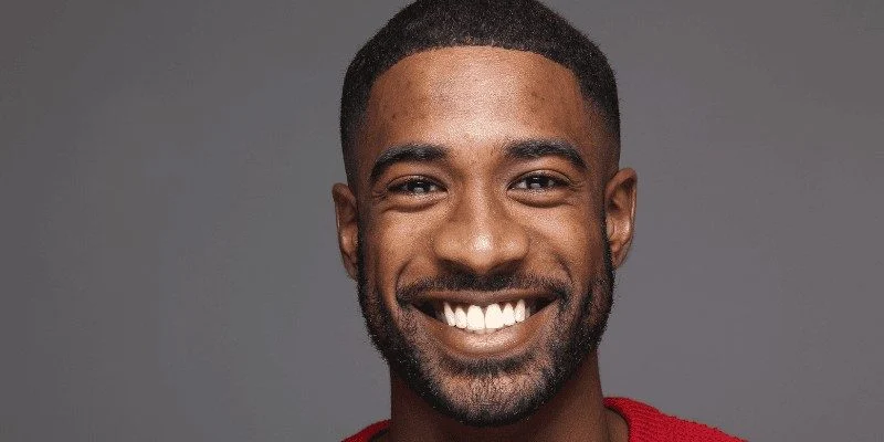 benefits of dental implants over dentures